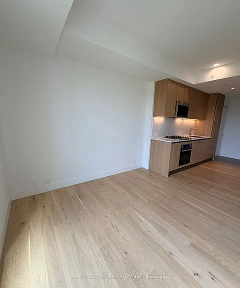 1414 Bayview Ave #504 — Photo 5
