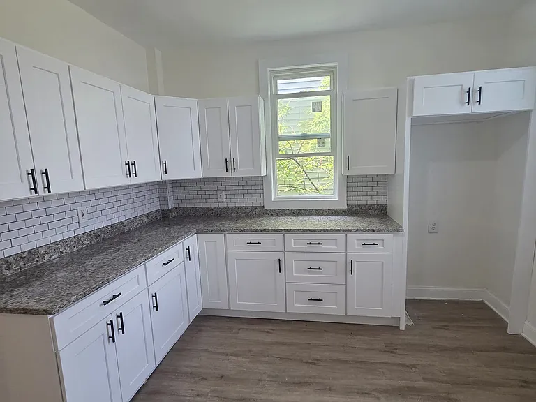 37 Arlington Ave #2 — Photo 4