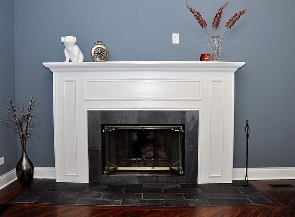 4th image of 5802 Chatsworth Ct