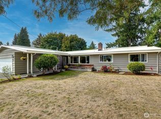 929 165th Ave SE, Bellevue, WA 98008