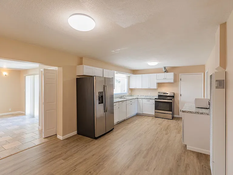1740 Van Ct — Photo 8