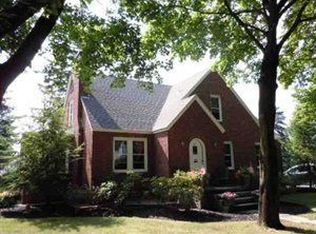 23 Lindbergh Ave, Rensselaer, NY 12144