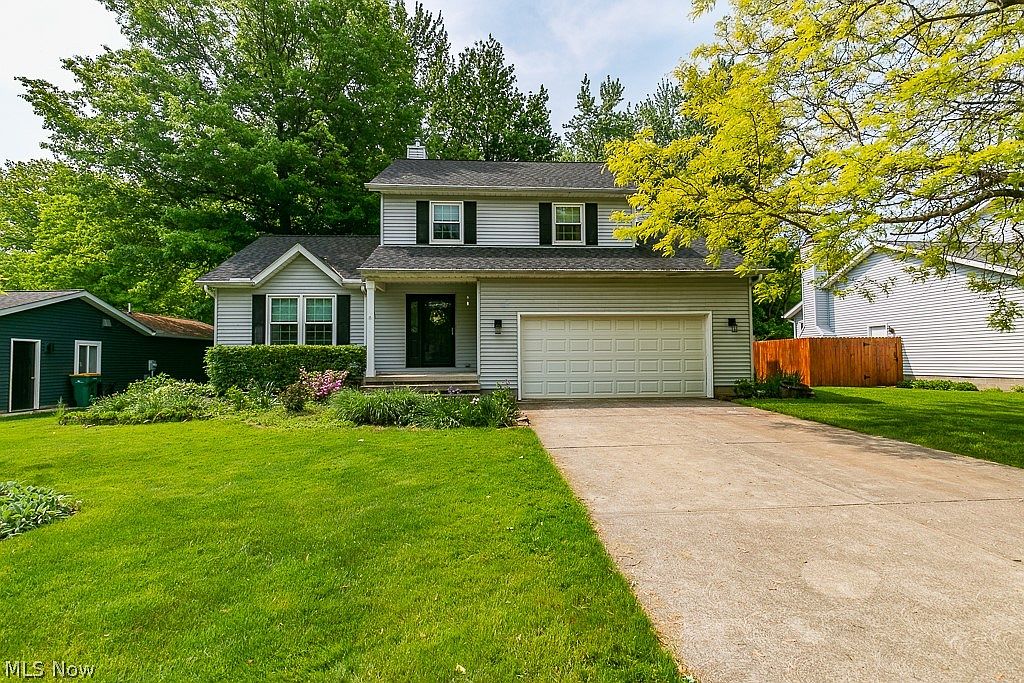 8032 Bellflower Rd, Mentor, OH 44060 Zillow