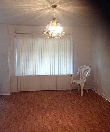 2nd image of 6706 S Parnell Ave