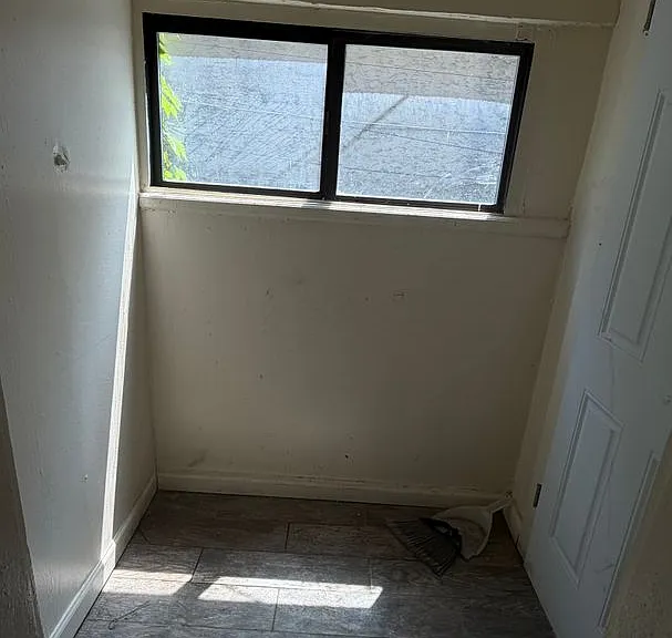 4303 N Franklin St — Photo 5