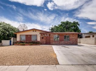 5121 Alta Dr, Las Vegas, NV 89107