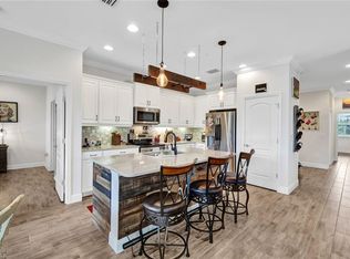 6934 Avalon Cir DEPT 405, Naples, FL 34112