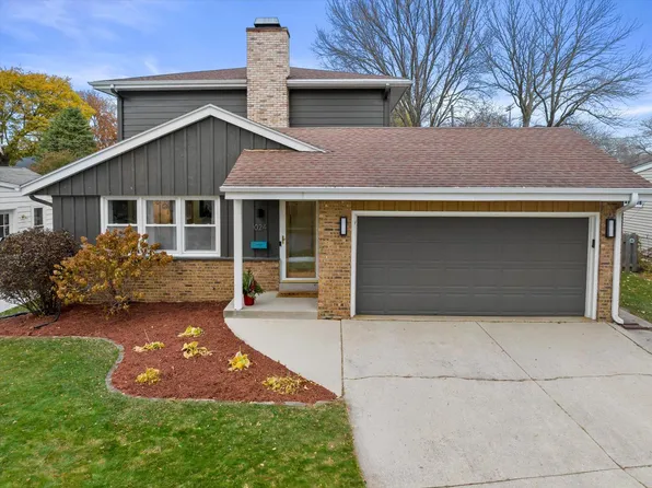 1024 East Colfax PLACE, Whitefish Bay, WI 53217