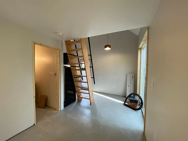 5505 Marconi Ave — Photo 7