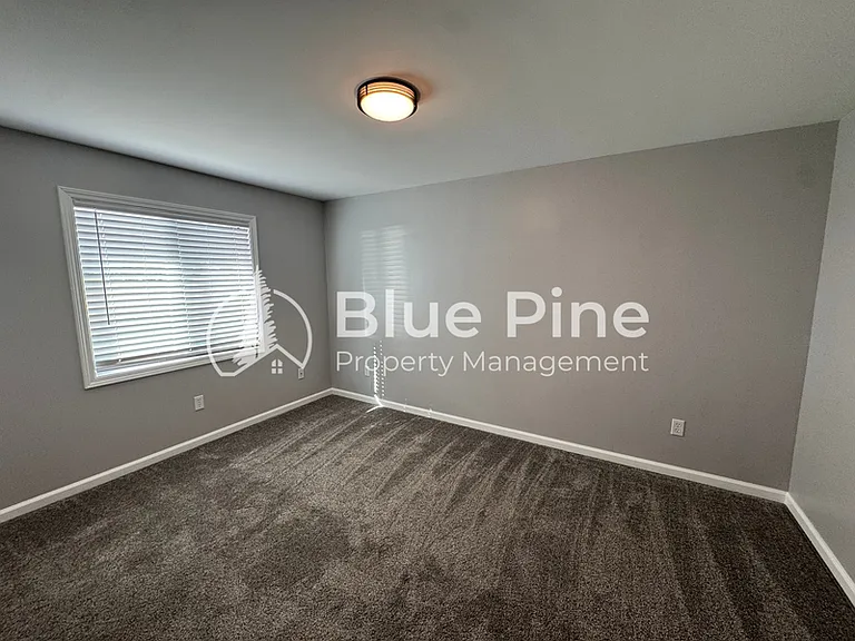 2348 Stace St #3 — Photo 11