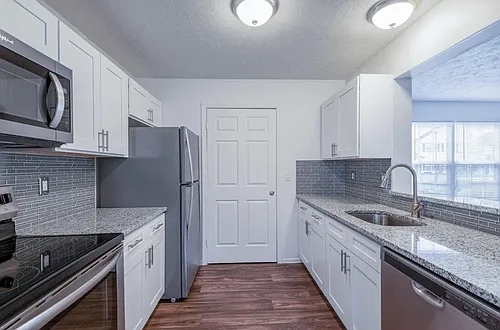 Westview Commons Apartment Homes Photo 1