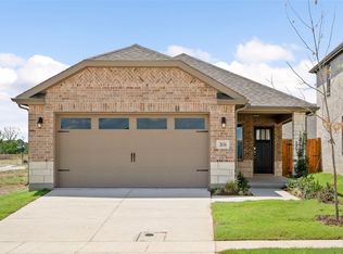 2634 Hawkins St, Van Alstyne, TX 75495