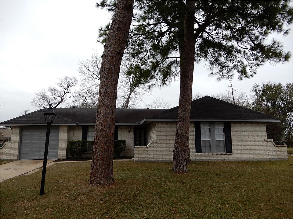 1st image of 6334 Beau Geste Dr