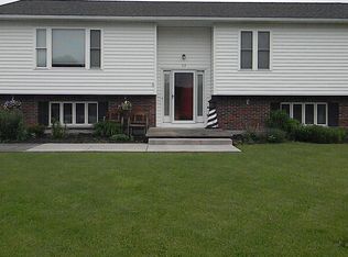 57 Lincoln Ave, Mexico, NY 13114