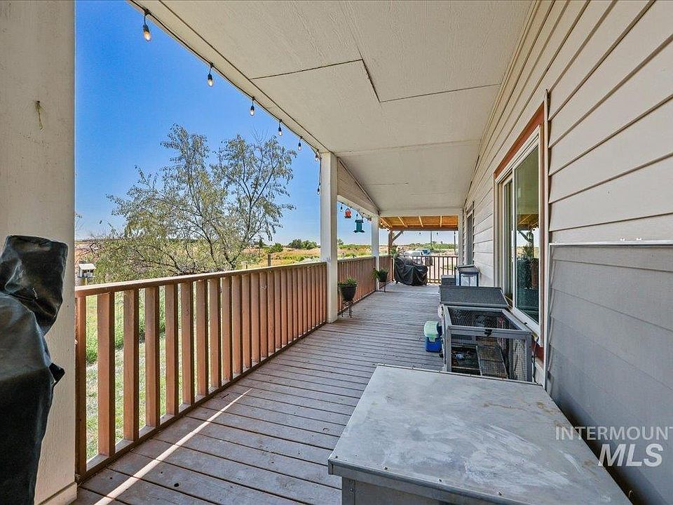 25590 Jacks Rd, Parma, ID 83660 | Zillow