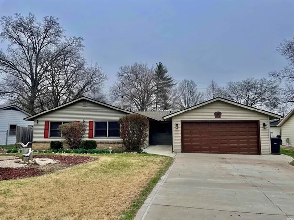 714 Reed Rd, Fort Wayne, IN 46815