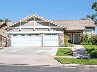 1427 White Holly Dr, Corona, CA 92881