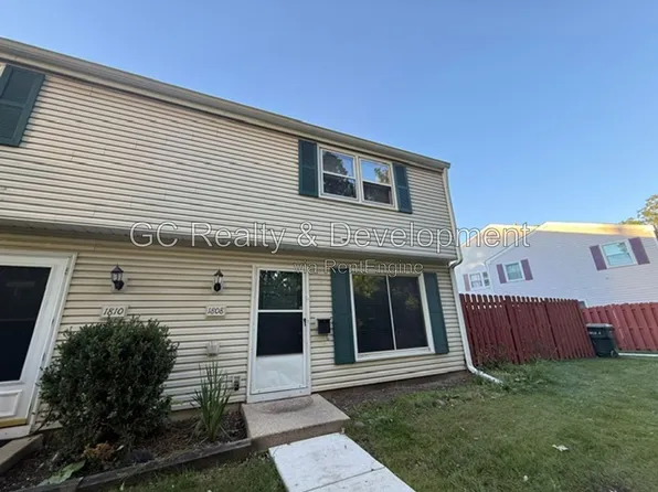 1808 Jamestown Cir, Hoffman Estates, IL 60169