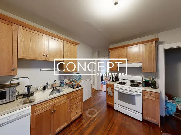 21 Sparks St #1, Cambridge, MA 02138