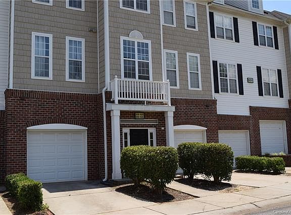 2nd image of 6319 Park Creek Dr