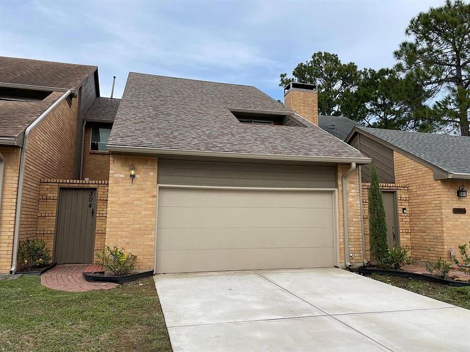 304 E Adoue St, Alvin, TX 77511 Zillow