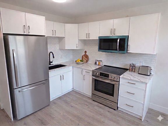 3rd image of 22 Grant Ave #3
