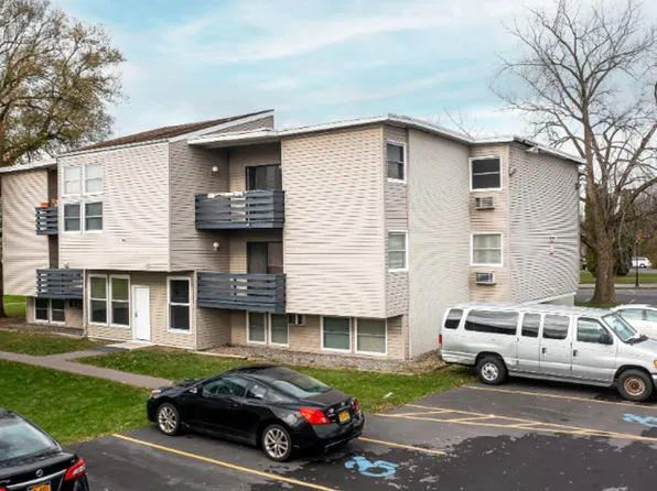 Breckenridge Apartments, 4320 Arlington Cir #1-1I, Liverpool, NY 13090