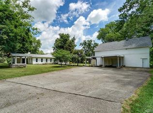 8880 Clyo Rd, Dayton, OH 45458