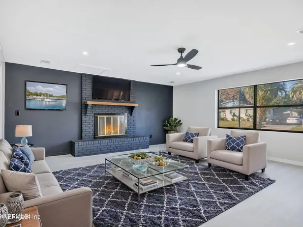 5548 FARGO Drive N, Jacksonville, FL 32207