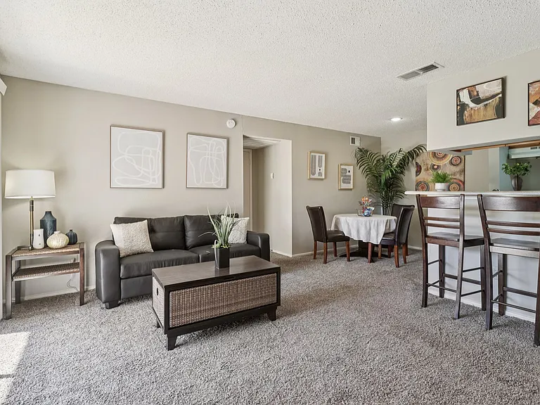 Rock Canyon Apartments — Photo 17