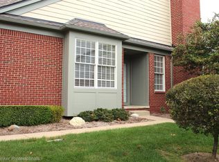 44506 Aspen Ridge Dr, Northville, MI 48168