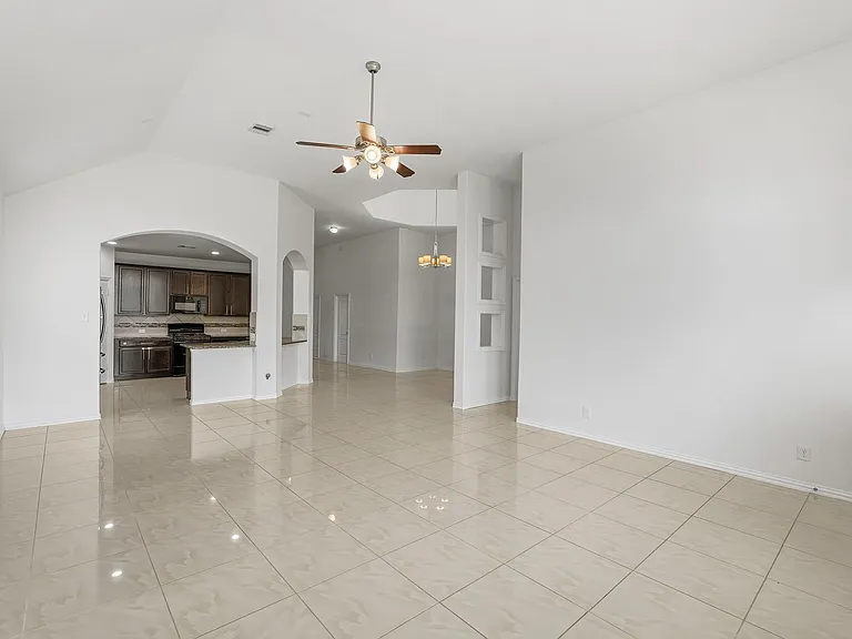 4703 Goldeneye Dr — Photo 25