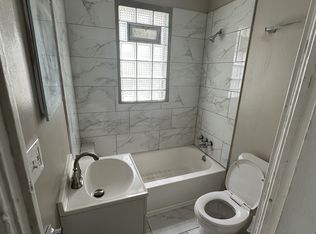 2067 W 101st St #1, Cleveland, OH