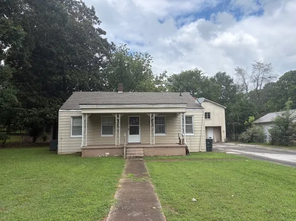 110 W Lee Ave, Florence, AL 35630