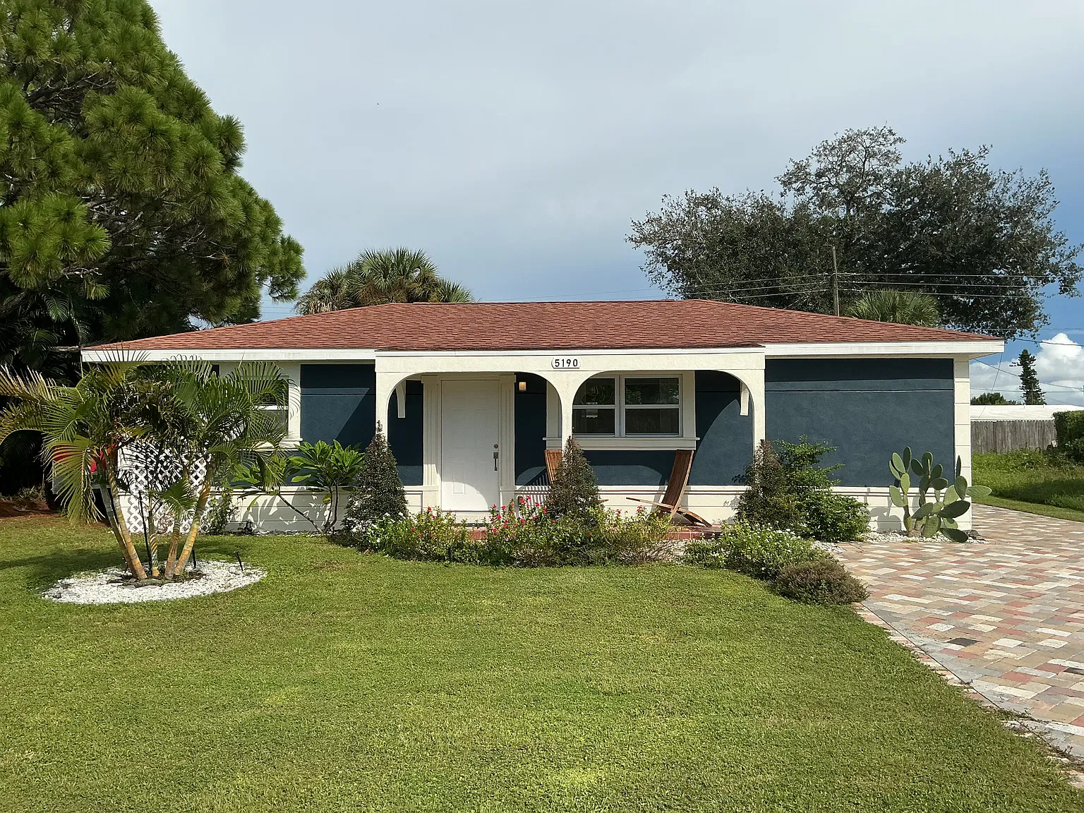 2 bed, 801 sqft, $1,850 — Photo 1