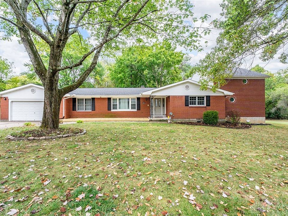 1st image of 2879 Vickie Dr