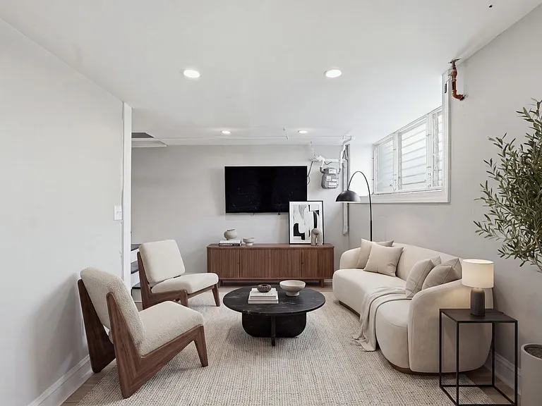 6623 Tabor Ave — Photo 17