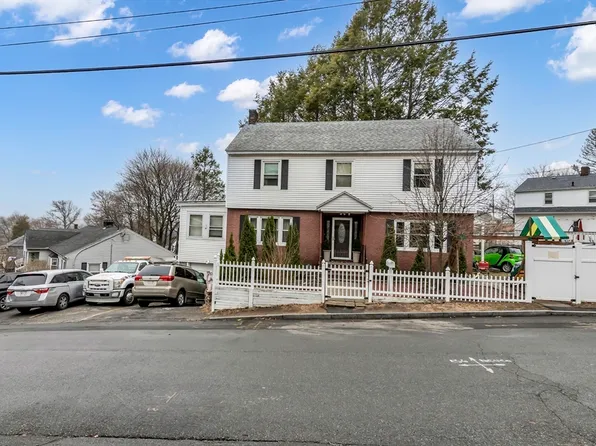 40 Cypress Ave, Lawrence, MA 01841