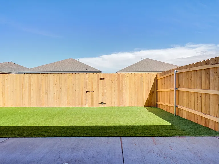 5835 Virginia Ave — Photo 19