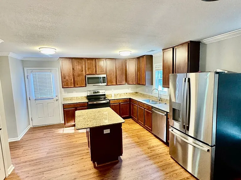 12 Red Winds Ct — Photo 3