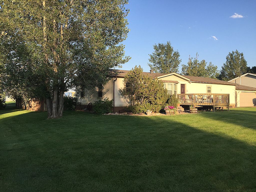 402 B St, Scobey, MT 59263 Zillow