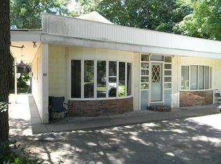 6 Elliot St, Easthampton, MA 01027