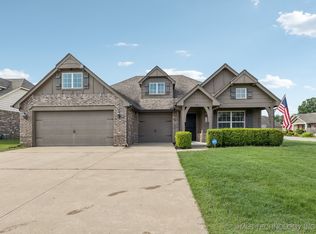 9036 E 139th St S, Bixby, OK 74008