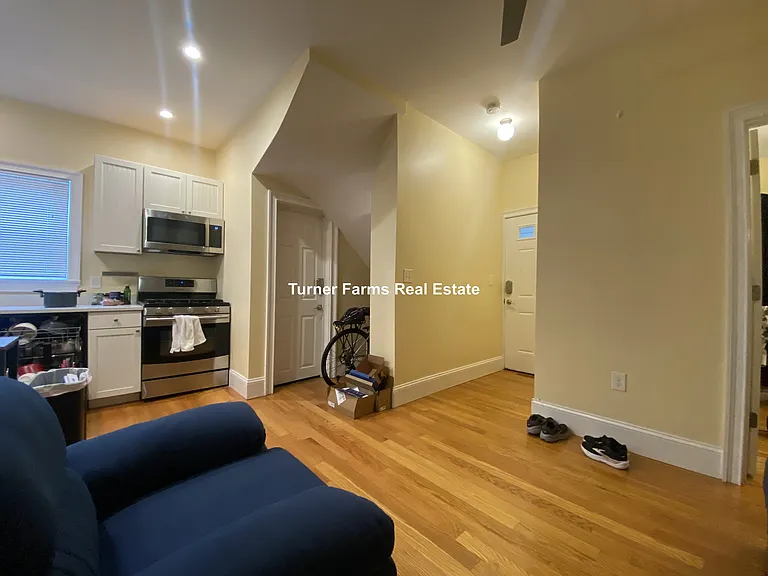 8 Claremon St #1F — Photo 19