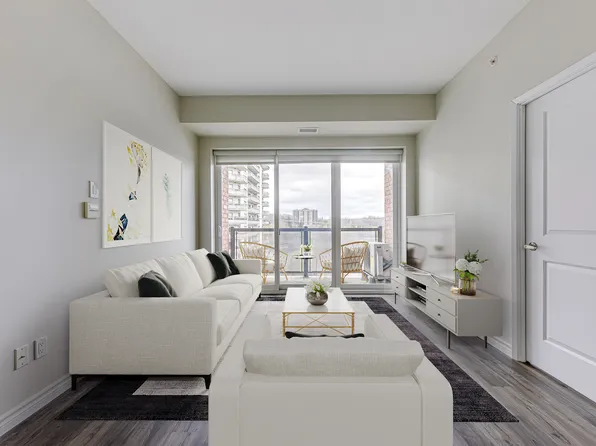 205 Eagle St N, Cambridge, ON N3H 1B9