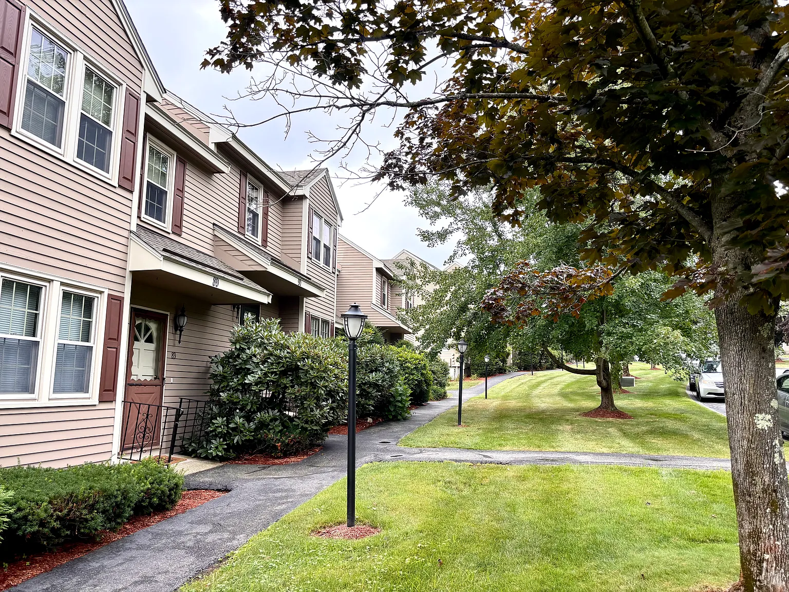 2 bed, 1626 sqft, $2,700 — Photo 2