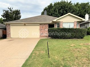 8117 Rambler Rose St, Fort Worth, TX 76137