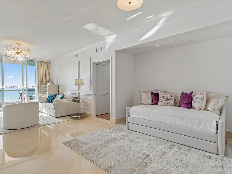 17875 Collins Ave #3404 — Photo 4