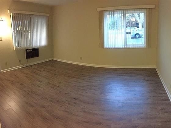 4th image of 1030 W Olive Ave APT 8