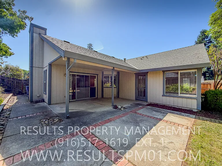 112 Dyrell Way — Photo 36